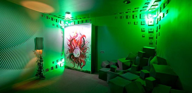 В Киеве закрыли арт-выставку под предлогом ее угрозы для здоровья